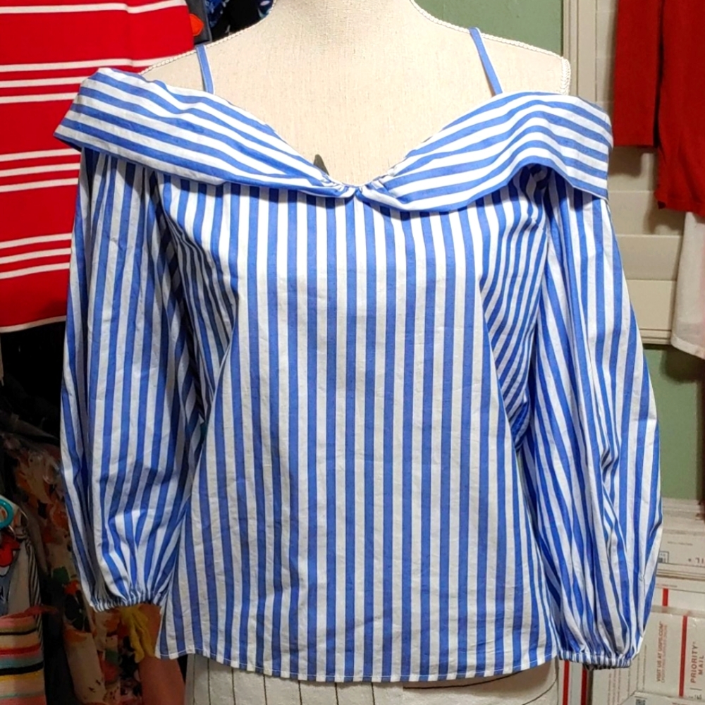 Zara Blouse - Picture 2 of 8